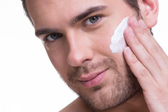 ضرورت استفاده از ضد آفتاب برای آقایان
