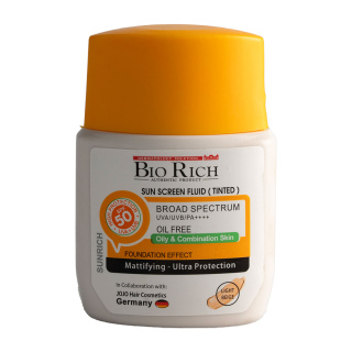 ضد آفتاب رنگی بایوریچ مدل Sunrich با SPF50 مناسب پوست چرب و مختلط بژ روشن حجم 50 میلی لیتر